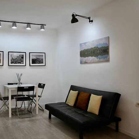 Lift Apartments Tirana Buitenkant foto